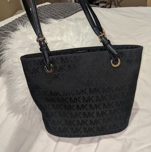 Black Michael Kors Tote